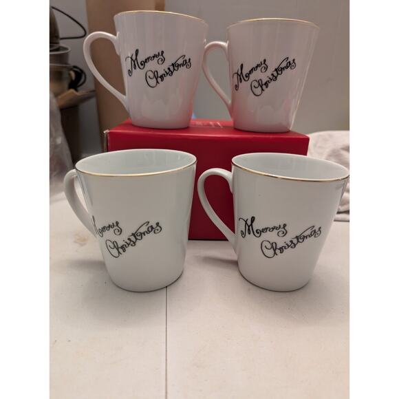 Set Of 4 Vintage Merry Brite Porcelain MERRY CHRISTMAS Mugs: Whimsical - Picture 2 of 8